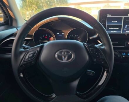 Черный Тойота C-HR, объемом двигателя 2 л и пробегом 28 тыс. км за 4400 $, фото 8 на Automoto.ua