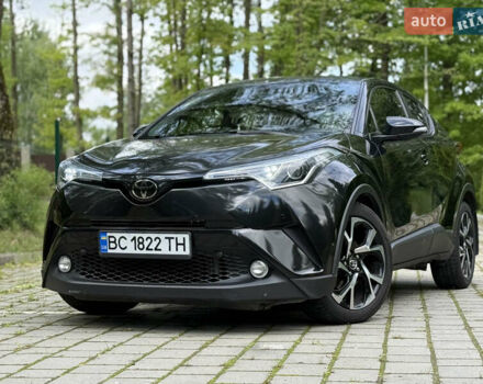 Черный Тойота C-HR, объемом двигателя 1.99 л и пробегом 67 тыс. км за 22000 $, фото 1 на Automoto.ua