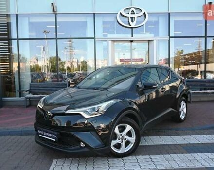 Черный Тойота C-HR, объемом двигателя 1.2 л и пробегом 23 тыс. км за 19770 $, фото 1 на Automoto.ua