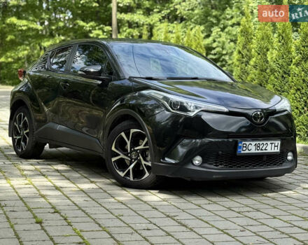 Чорний Тойота C-HR, об'ємом двигуна 1.99 л та пробігом 65 тис. км за 22000 $, фото 1 на Automoto.ua