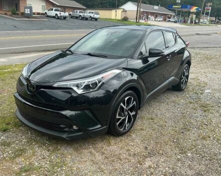 Черный Тойота C-HR, объемом двигателя 2 л и пробегом 64 тыс. км за 6000 $, фото 1 на Automoto.ua