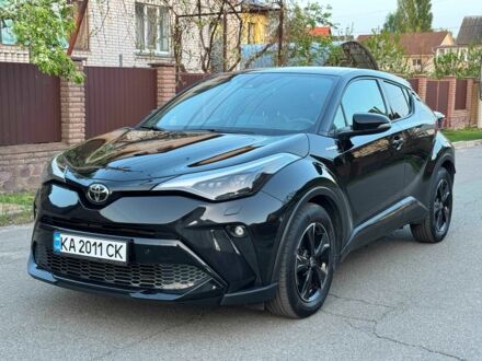 Тойота C-HR 2021 у Києві на Automoto.ua Чорний Тойота C-HR, об'ємом двигуна 2 л та пробігом 60 тис. км за 28000 $, фото 1 на Automoto.ua