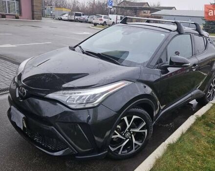 Черный Тойота C-HR, объемом двигателя 2 л и пробегом 37 тыс. км за 21555 $, фото 1 на Automoto.ua