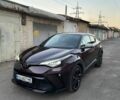 Фиолетовый Тойота C-HR, объемом двигателя 1.8 л и пробегом 40 тыс. км за 36500 $, фото 2 на Automoto.ua