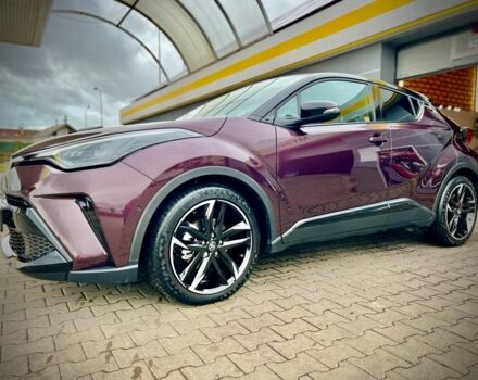 Фиолетовый Тойота C-HR, объемом двигателя 1.8 л и пробегом 40 тыс. км за 35800 $, фото 5 на Automoto.ua