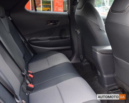 Фиолетовый Тойота C-HR, объемом двигателя 2 л и пробегом 17 тыс. км за 39500 $, фото 6 на Automoto.ua