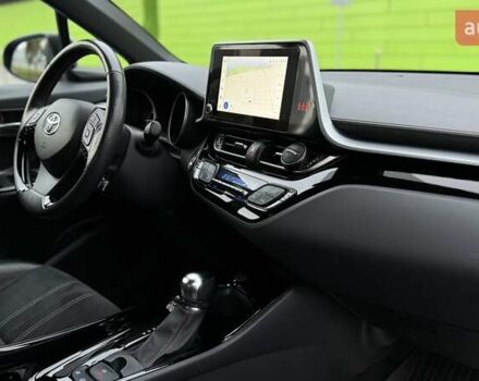 Фіолетовий Тойота C-HR, об'ємом двигуна 1.8 л та пробігом 42 тис. км за 33000 $, фото 21 на Automoto.ua