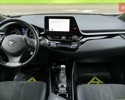 Фіолетовий Тойота C-HR, об'ємом двигуна 1.8 л та пробігом 42 тис. км за 33000 $, фото 23 на Automoto.ua