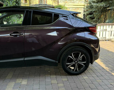 Фиолетовый Тойота C-HR, объемом двигателя 1.99 л и пробегом 40 тыс. км за 33600 $, фото 4 на Automoto.ua