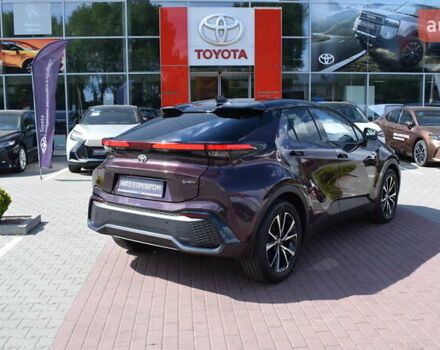 Фіолетовий Тойота C-HR, об'ємом двигуна 1.99 л та пробігом 17 тис. км за 39500 $, фото 18 на Automoto.ua