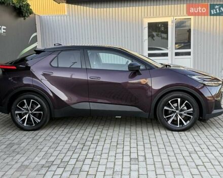 Фиолетовый Тойота C-HR, объемом двигателя 1.8 л и пробегом 2 тыс. км за 35300 $, фото 7 на Automoto.ua