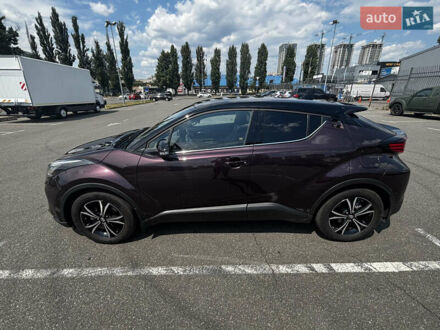 Тойота C-HR 2023 в Киеве на Automoto.ua Фиолетовый Тойота C-HR, объемом двигателя 1.99 л и пробегом 39 тыс. км за 32000 $, фото 1 на Automoto.ua