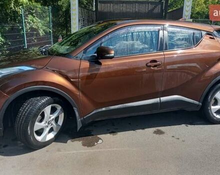 Коричневий Тойота C-HR, об'ємом двигуна 1.2 л та пробігом 46 тис. км за 22800 $, фото 11 на Automoto.ua