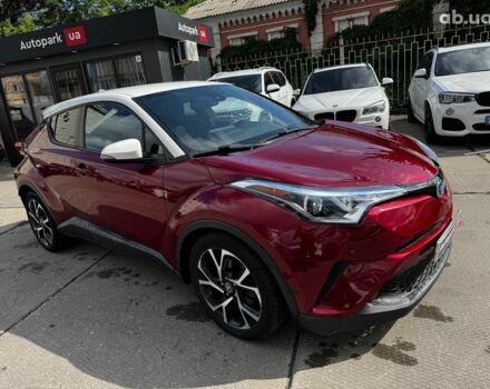Красный Тойота C-HR, объемом двигателя 2 л и пробегом 76 тыс. км за 17690 $, фото 5 на Automoto.ua