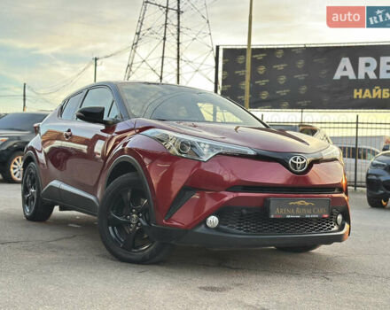 Красный Тойота C-HR, объемом двигателя 1.2 л и пробегом 138 тыс. км за 17500 $, фото 2 на Automoto.ua