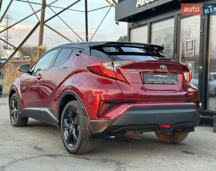 Красный Тойота C-HR, объемом двигателя 1.2 л и пробегом 138 тыс. км за 17500 $, фото 11 на Automoto.ua