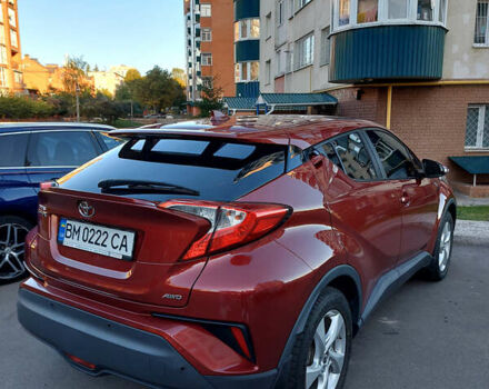 Красный Тойота C-HR, объемом двигателя 1.2 л и пробегом 159 тыс. км за 18800 $, фото 1 на Automoto.ua