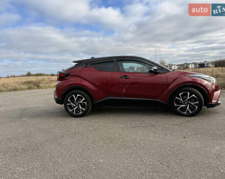 Красный Тойота C-HR, объемом двигателя 1.99 л и пробегом 110 тыс. км за 19200 $, фото 7 на Automoto.ua