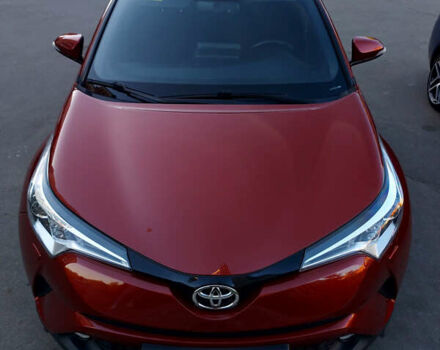 Красный Тойота C-HR, объемом двигателя 1.2 л и пробегом 159 тыс. км за 18800 $, фото 3 на Automoto.ua
