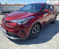 Красный Тойота C-HR, объемом двигателя 1.99 л и пробегом 67 тыс. км за 19100 $, фото 4 на Automoto.ua