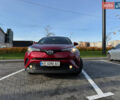 Красный Тойота C-HR, объемом двигателя 1.2 л и пробегом 88 тыс. км за 20200 $, фото 7 на Automoto.ua