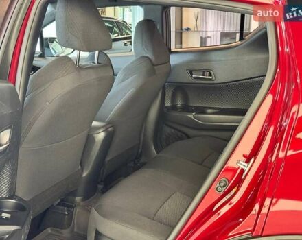 Красный Тойота C-HR, объемом двигателя 1.99 л и пробегом 59 тыс. км за 16500 $, фото 27 на Automoto.ua