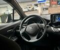 Красный Тойота C-HR, объемом двигателя 1.99 л и пробегом 99 тыс. км за 16999 $, фото 16 на Automoto.ua