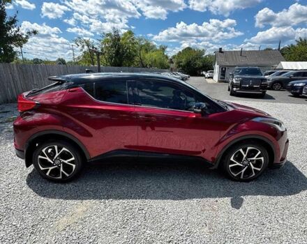 Червоний Тойота C-HR, об'ємом двигуна 2 л та пробігом 57 тис. км за 9000 $, фото 5 на Automoto.ua
