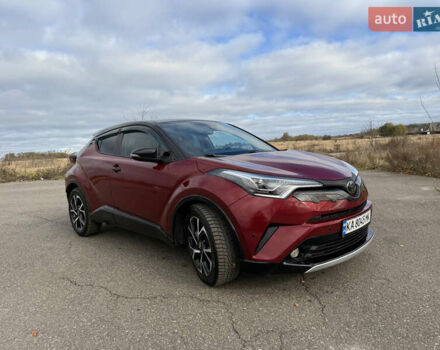 Красный Тойота C-HR, объемом двигателя 1.99 л и пробегом 110 тыс. км за 19200 $, фото 1 на Automoto.ua