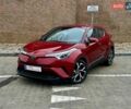 Красный Тойота C-HR, объемом двигателя 1.99 л и пробегом 99 тыс. км за 16999 $, фото 1 на Automoto.ua