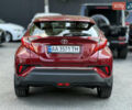 Красный Тойота C-HR, объемом двигателя 1.2 л и пробегом 112 тыс. км за 18800 $, фото 6 на Automoto.ua