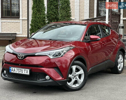 Красный Тойота C-HR, объемом двигателя 1.99 л и пробегом 46 тыс. км за 21500 $, фото 27 на Automoto.ua