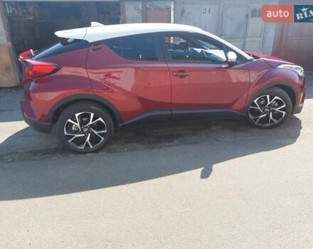 Красный Тойота C-HR, объемом двигателя 2 л и пробегом 77 тыс. км за 19900 $, фото 19 на Automoto.ua