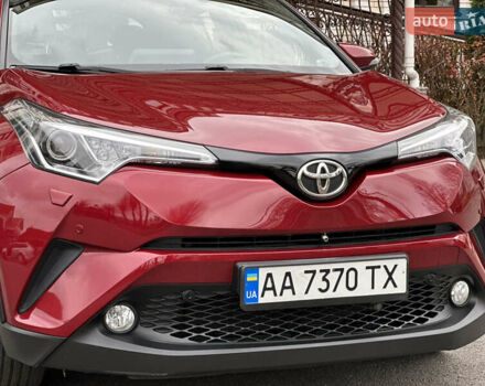 Красный Тойота C-HR, объемом двигателя 1.99 л и пробегом 46 тыс. км за 21500 $, фото 21 на Automoto.ua
