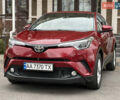 Красный Тойота C-HR, объемом двигателя 1.99 л и пробегом 46 тыс. км за 21500 $, фото 3 на Automoto.ua