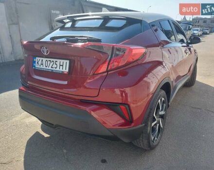 Красный Тойота C-HR, объемом двигателя 1.99 л и пробегом 77 тыс. км за 19900 $, фото 6 на Automoto.ua