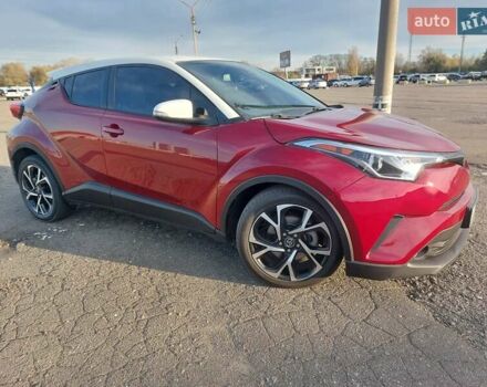Червоний Тойота C-HR, об'ємом двигуна 1.99 л та пробігом 77 тис. км за 19900 $, фото 5 на Automoto.ua