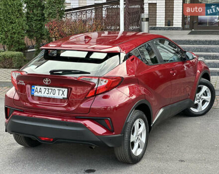Красный Тойота C-HR, объемом двигателя 1.99 л и пробегом 46 тыс. км за 21500 $, фото 69 на Automoto.ua