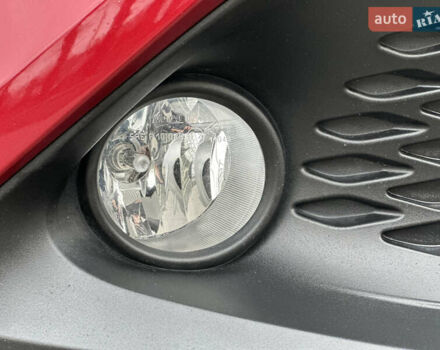 Красный Тойота C-HR, объемом двигателя 1.99 л и пробегом 46 тыс. км за 21500 $, фото 16 на Automoto.ua