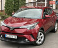 Красный Тойота C-HR, объемом двигателя 1.99 л и пробегом 46 тыс. км за 21500 $, фото 1 на Automoto.ua