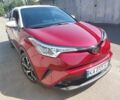 Тойота C-HR 2018 у Києві на Automoto.ua Червоний Тойота C-HR, об'ємом двигуна 2 л та пробігом 77 тис. км за 19900 $, фото 1 на Automoto.ua