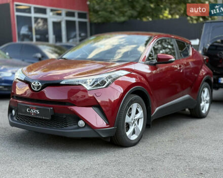 Красный Тойота C-HR, объемом двигателя 1.2 л и пробегом 112 тыс. км за 18800 $, фото 14 на Automoto.ua
