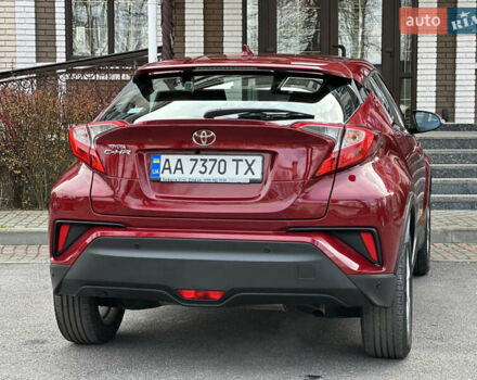 Красный Тойота C-HR, объемом двигателя 1.99 л и пробегом 46 тыс. км за 21500 $, фото 47 на Automoto.ua