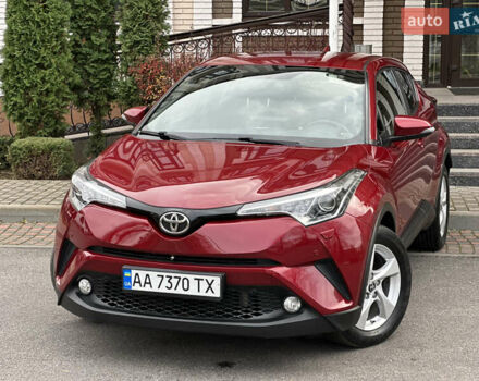 Красный Тойота C-HR, объемом двигателя 1.99 л и пробегом 46 тыс. км за 21500 $, фото 34 на Automoto.ua