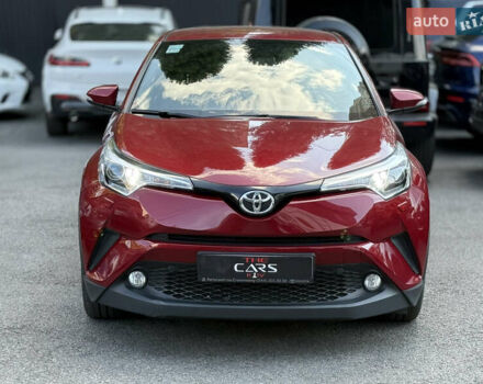 Красный Тойота C-HR, объемом двигателя 1.2 л и пробегом 112 тыс. км за 18800 $, фото 17 на Automoto.ua