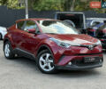 Красный Тойота C-HR, объемом двигателя 1.2 л и пробегом 112 тыс. км за 18800 $, фото 1 на Automoto.ua