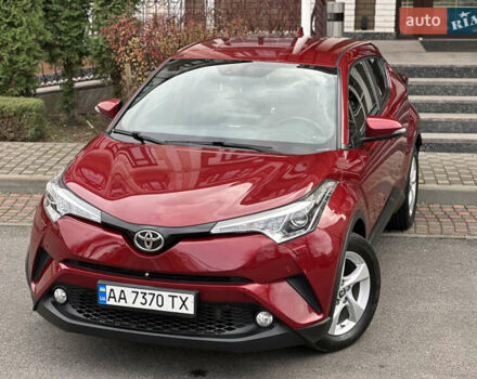 Красный Тойота C-HR, объемом двигателя 1.99 л и пробегом 46 тыс. км за 21500 $, фото 35 на Automoto.ua
