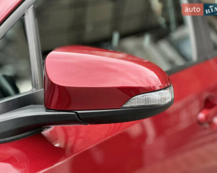 Красный Тойота C-HR, объемом двигателя 1.99 л и пробегом 46 тыс. км за 21500 $, фото 23 на Automoto.ua