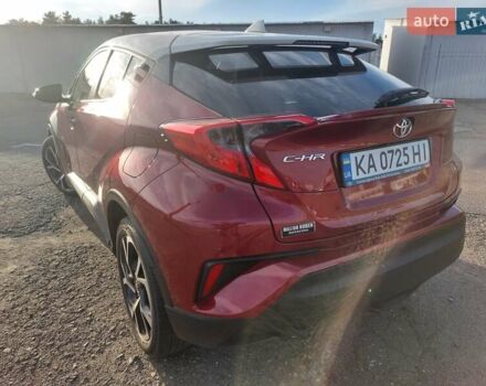 Червоний Тойота C-HR, об'ємом двигуна 1.99 л та пробігом 77 тис. км за 19900 $, фото 9 на Automoto.ua