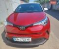 Красный Тойота C-HR, объемом двигателя 1.99 л и пробегом 77 тыс. км за 19900 $, фото 1 на Automoto.ua